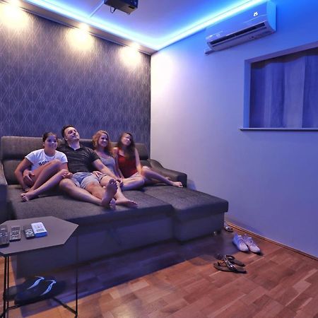 Cinemapartman Eger Ngoại thất bức ảnh